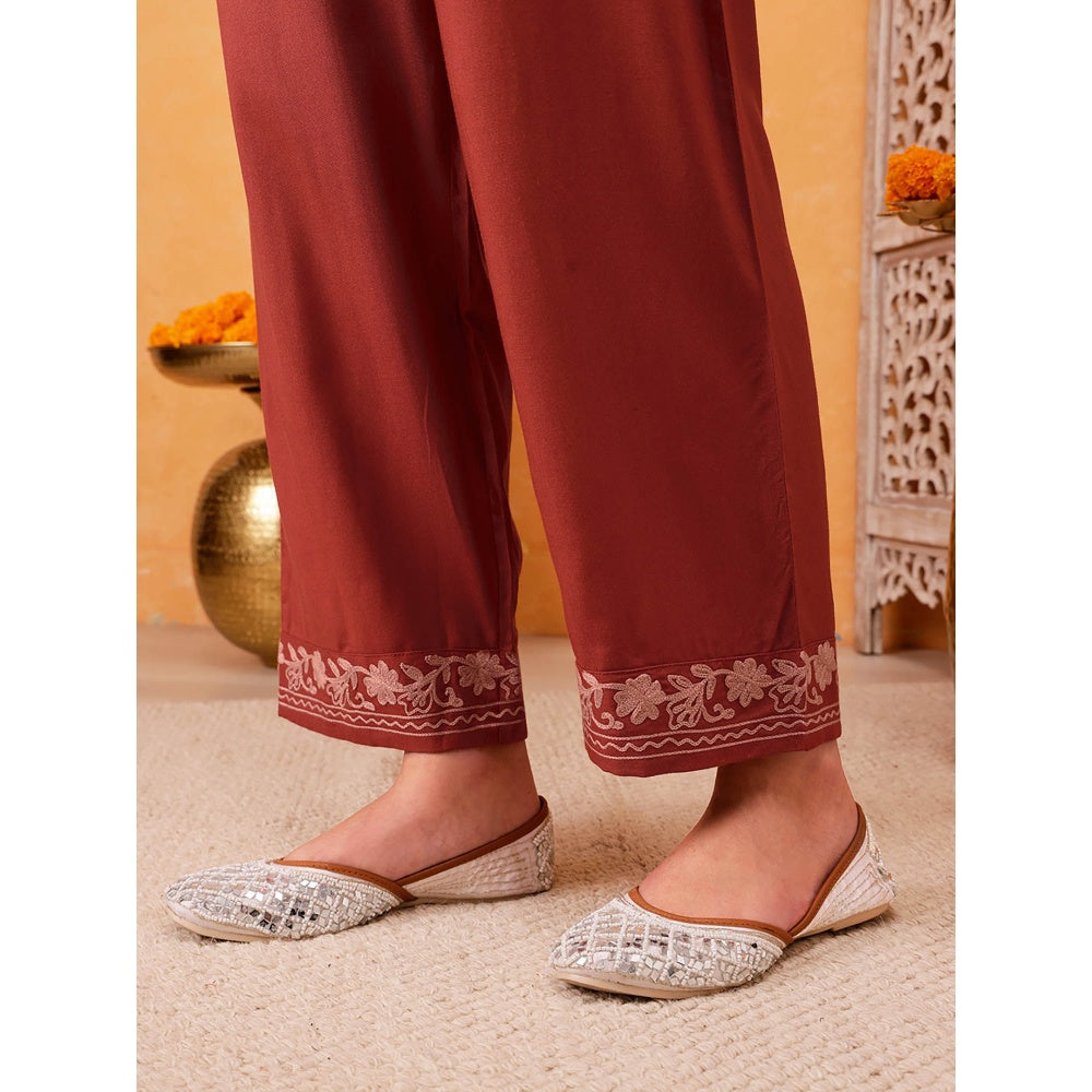 QAZMI Shahira Aari Work Viscose Rayon V-Neck Kaftan CoOrd Set