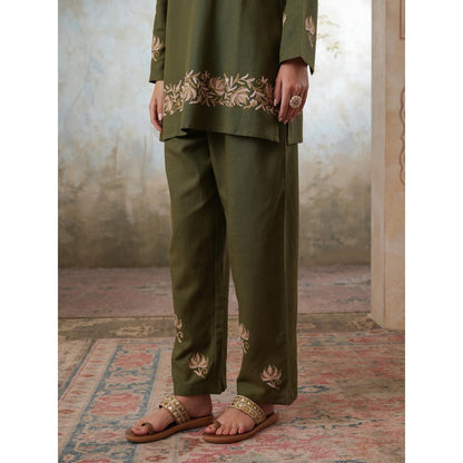 QAZMI Heena Kashmiri Chinar Embroidered Linen Cotton Full Sleeves V-Neck Co-Ord Set