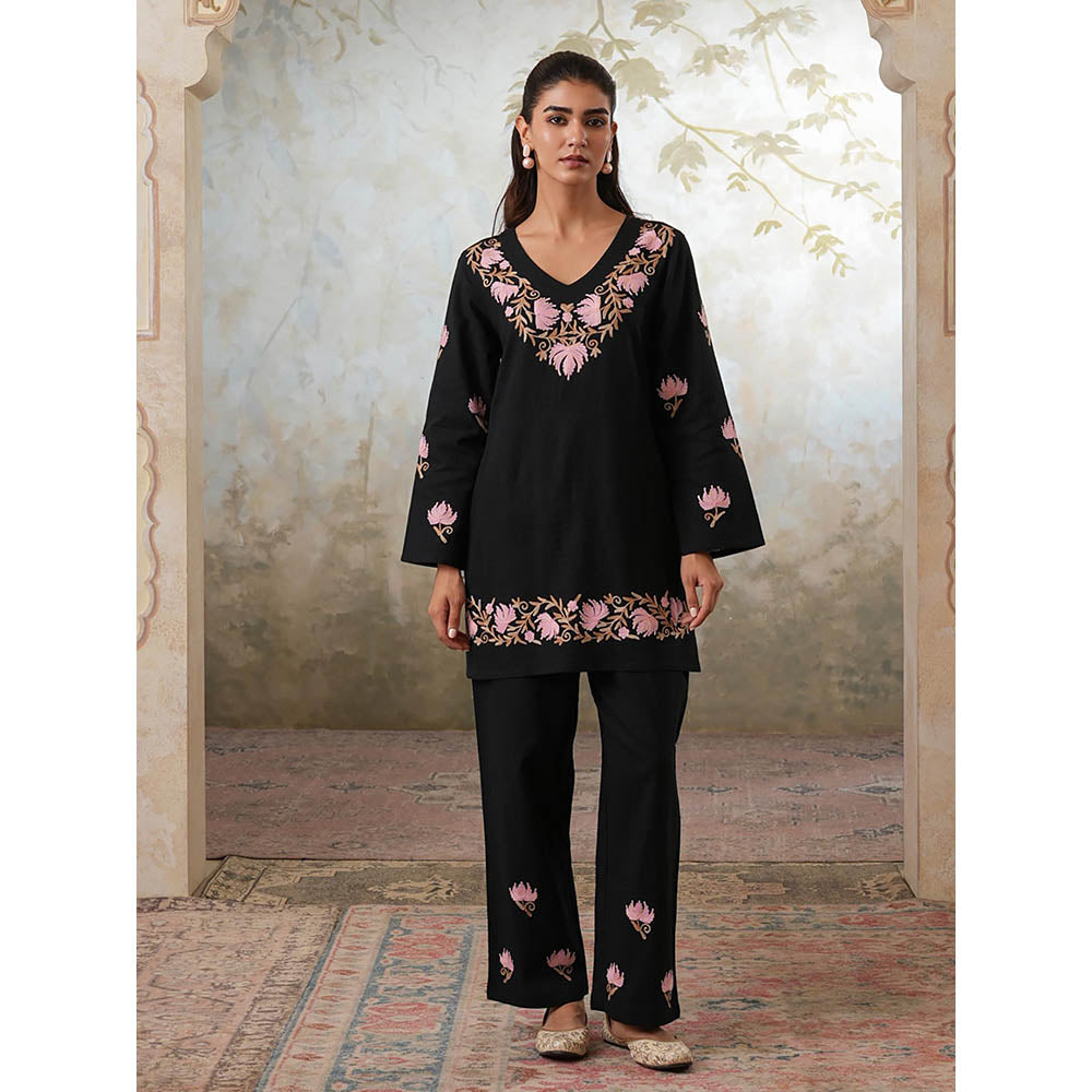 QAZMI Womens Cotton Linen Embroidered Black Co-Ord Set