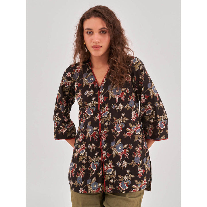 QOMN Floral Print Cotton Shirt Style Top