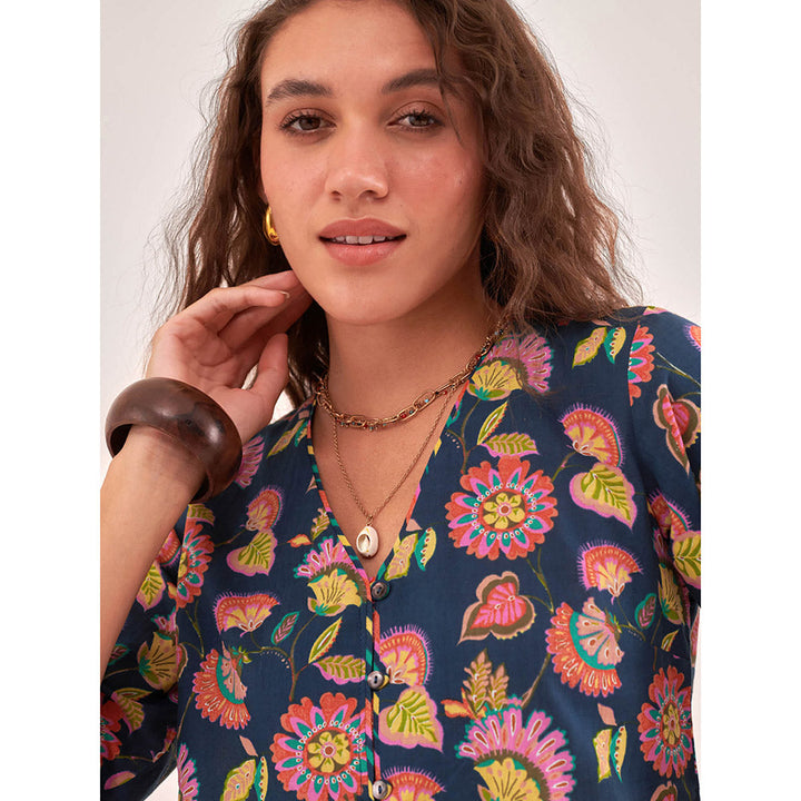 QOMN Floral Print Cotton Shirt Style Top