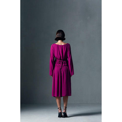 Qua Pink Fluid Midi Skirt