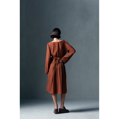 Qua Brown Fluid Adjustable Top