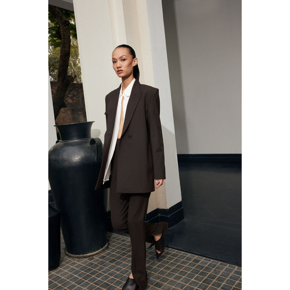 Qua Brown Minimalist Double Breasted Blazer