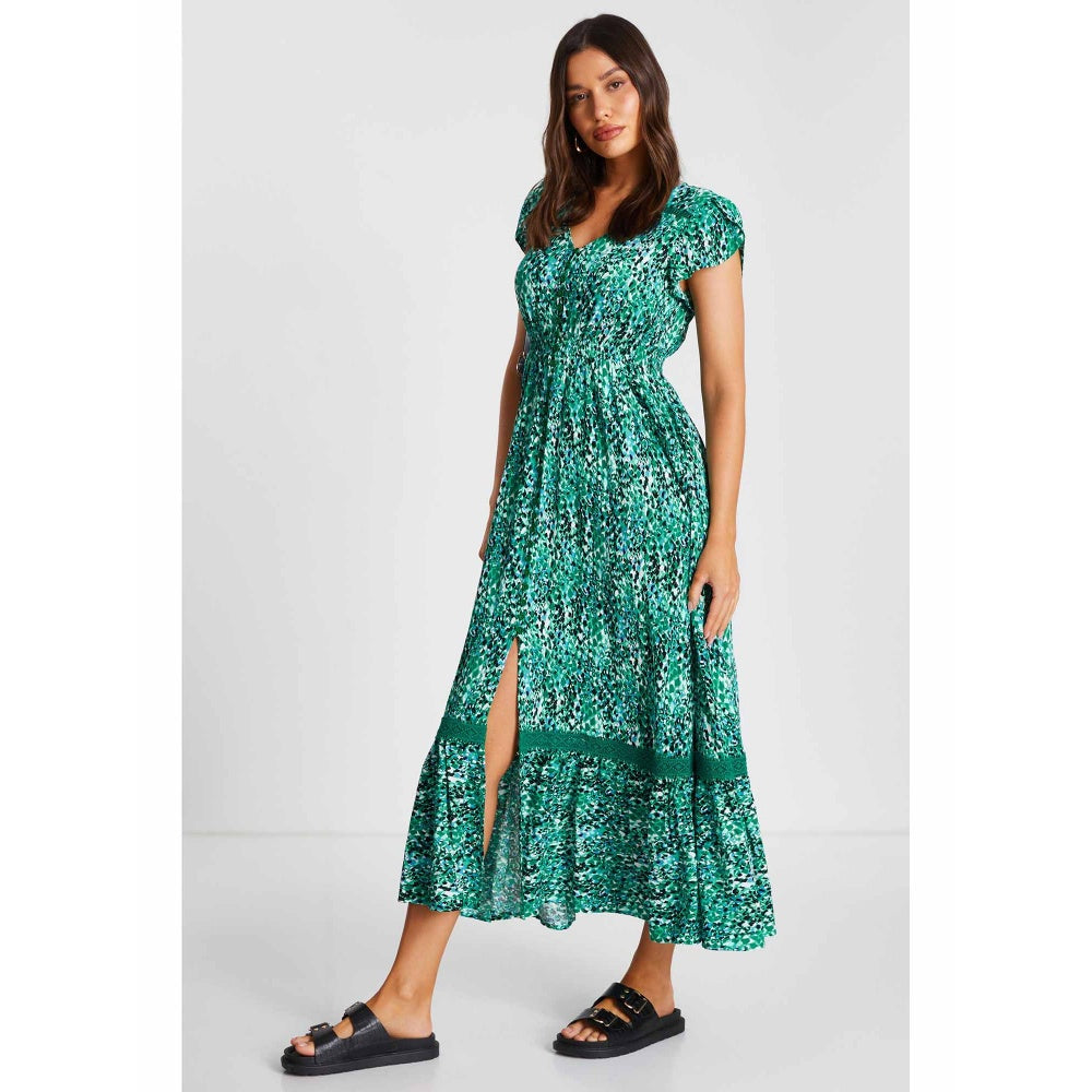 Quiz Clothing Green Printed Crochet Trim Maxi Dress