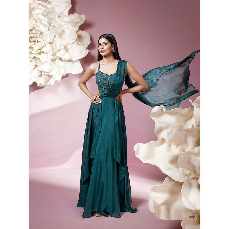 Qunic Teal Green Whisper Gown