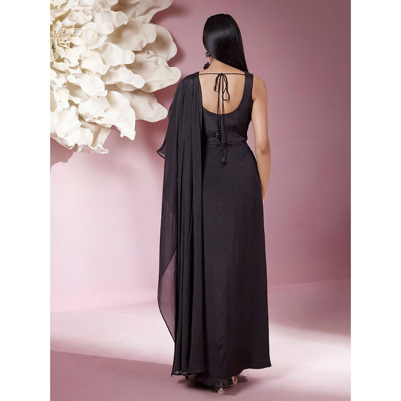 Qunic Black Midnight Muse Gown