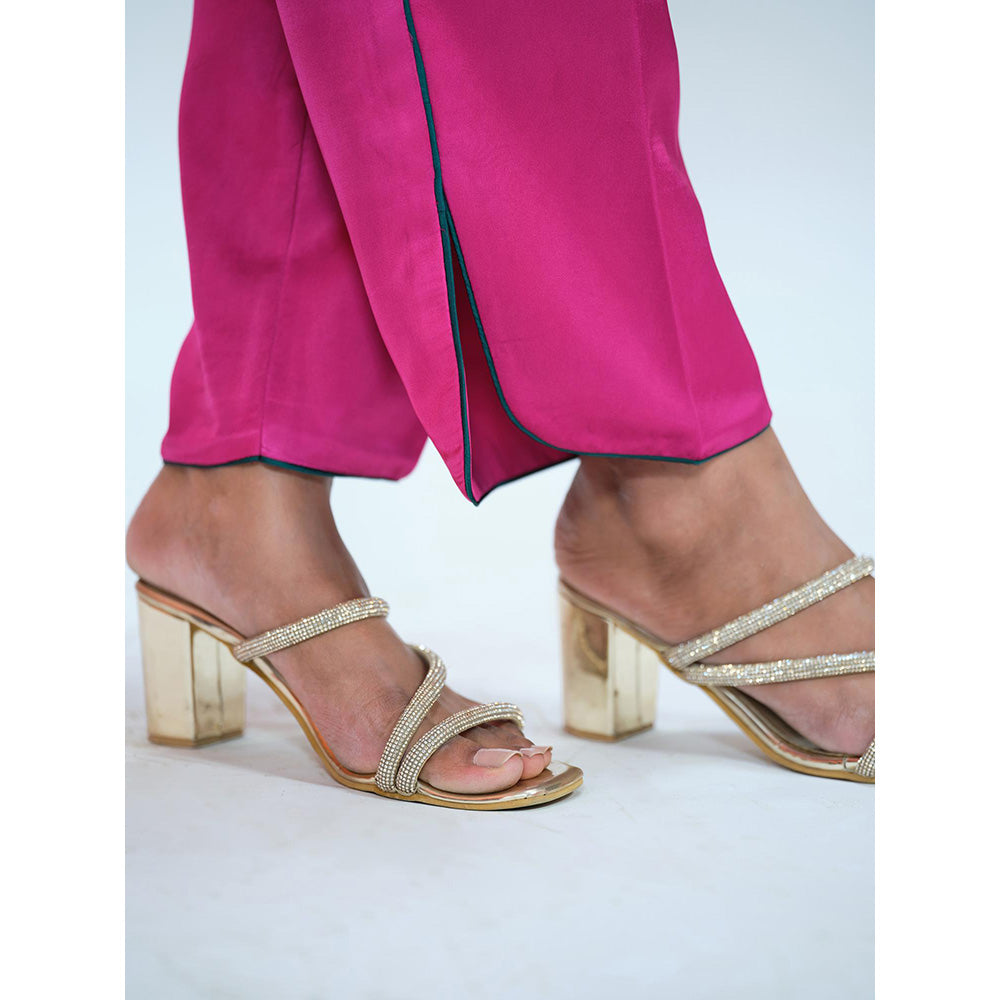 RAAG SUTRA Green Rani Banarasi Brocade Kurta with Pant (Set of 2)