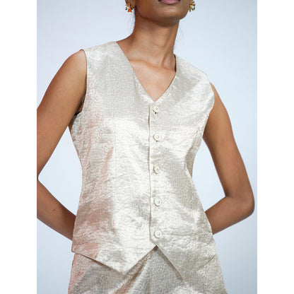 RAAG SUTRA Silver Brocade Co-Ord (Set of 2)