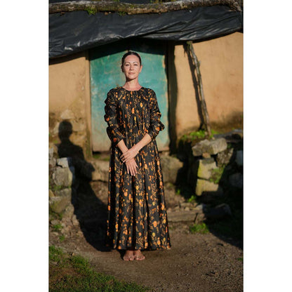 Raas Life Laxmi Karu Black Floral Maxi Dress