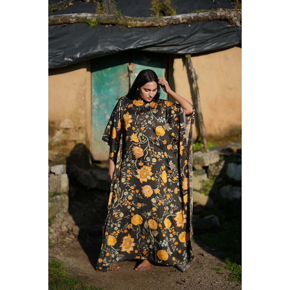 Raas Life Rani Daal Black Floral Kaftan Dress