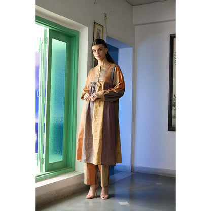 Raas Life Ganga Hand Woven Chanderi Colorblock Kurta and Pant (Set of 2)