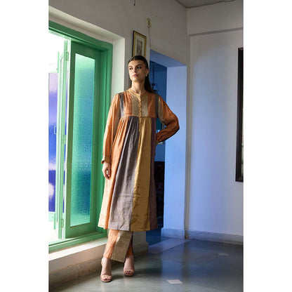 Raas Life Ganga Hand Woven Chanderi Colorblock Kurta and Pant (Set of 2)