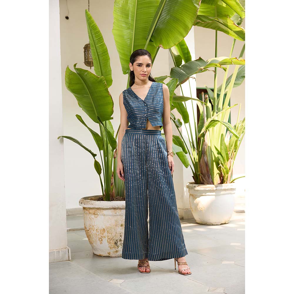Raas Life Blue Sabya Zari Chanderi Stripes Co-Ord (Set of 2)