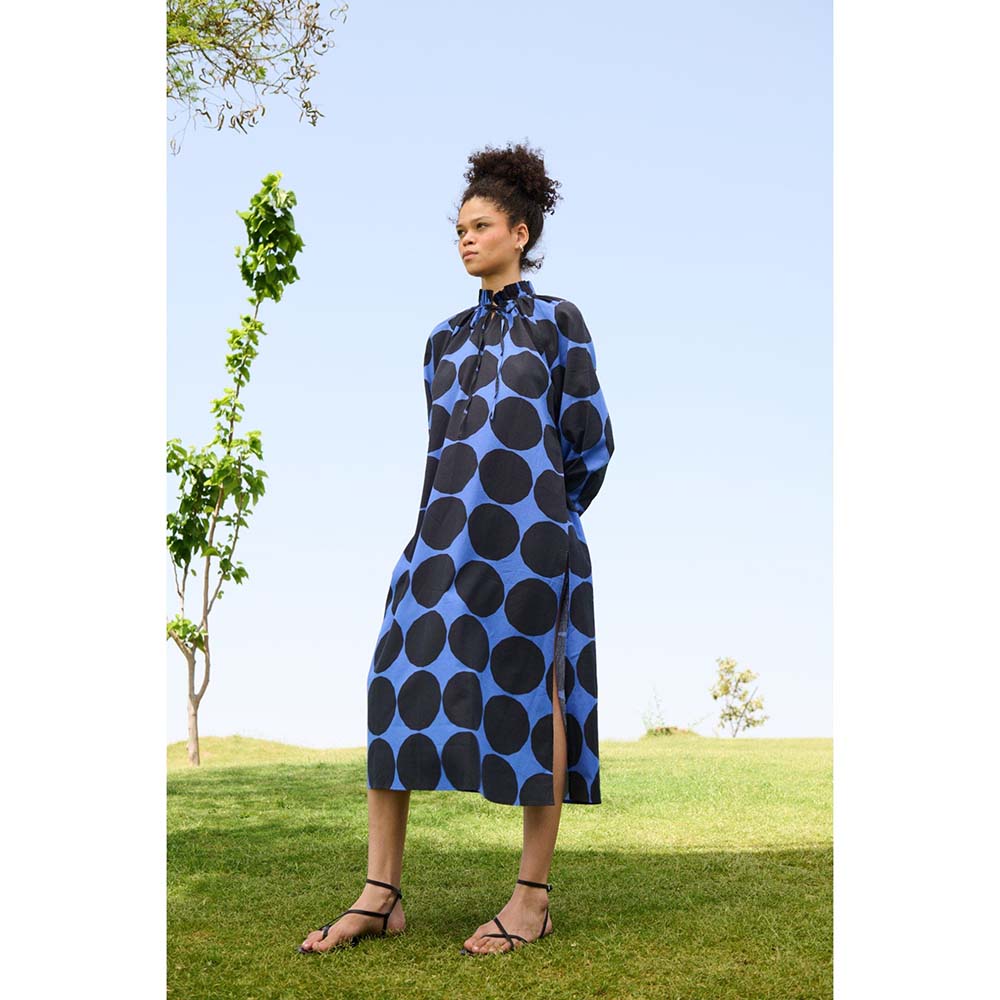 Raas Life Black & Blue Daisy Printed Dress