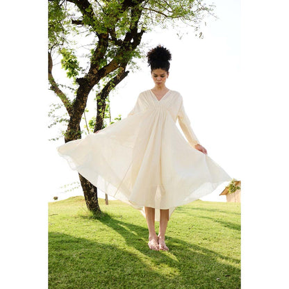 Raas Life Off White Shri Checks Print Dress