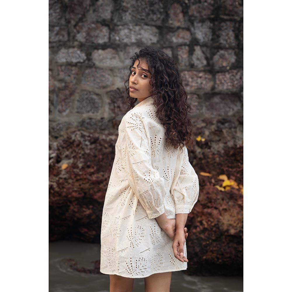 Raas Life Cream Cookie Self Design Dress With Belt