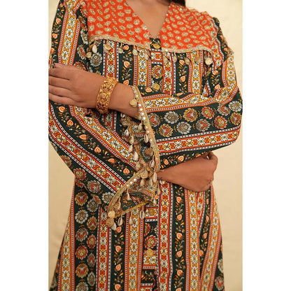 Rabnoor K Sethi Bottle Green Printed Asymmetrical Co-Ord (Set of 2)