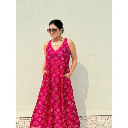 RAISHAA Fuchsia Bandhani Silk Halter Dress