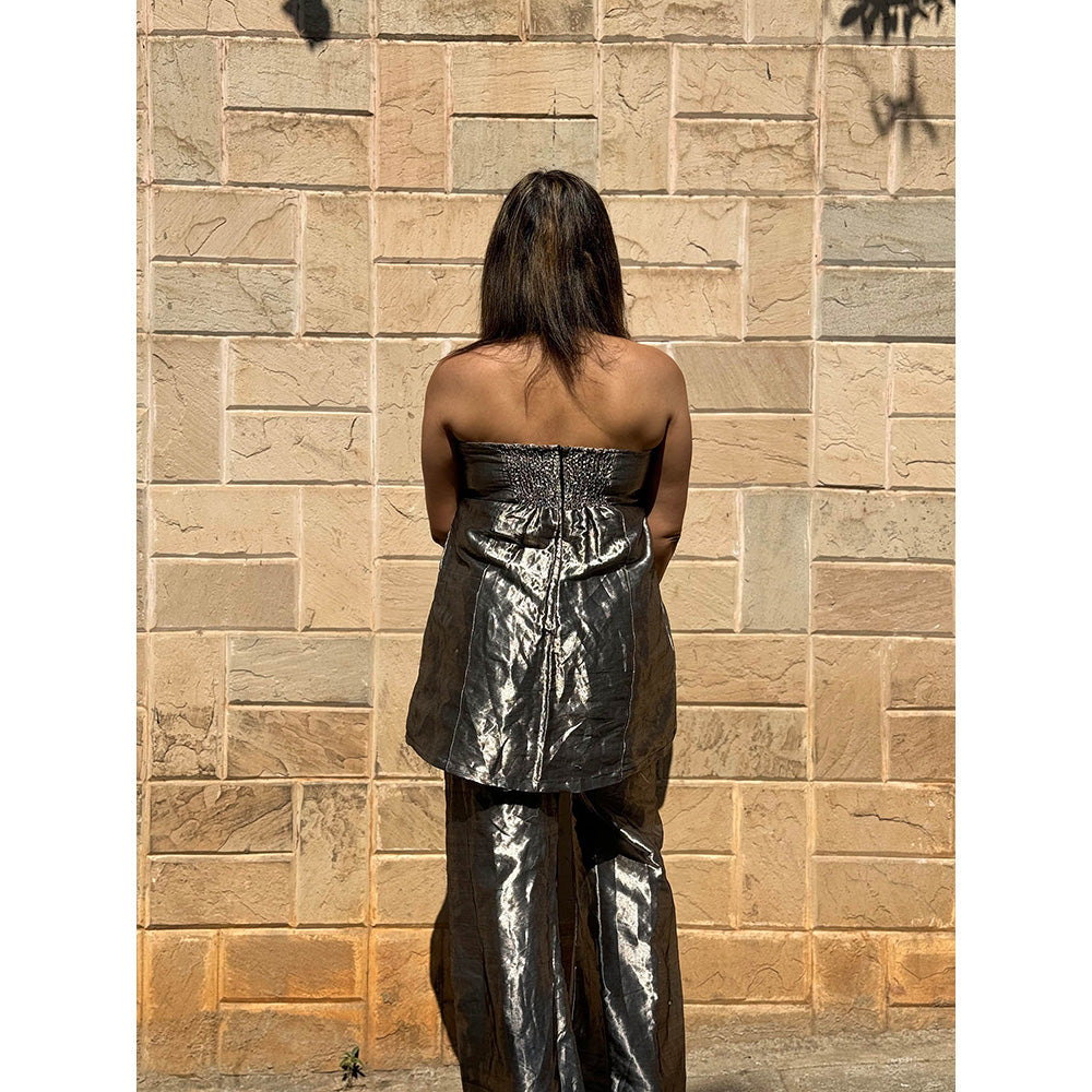 RAISHAA Grey Serena Cocktail Co-Ord (Set of 2)