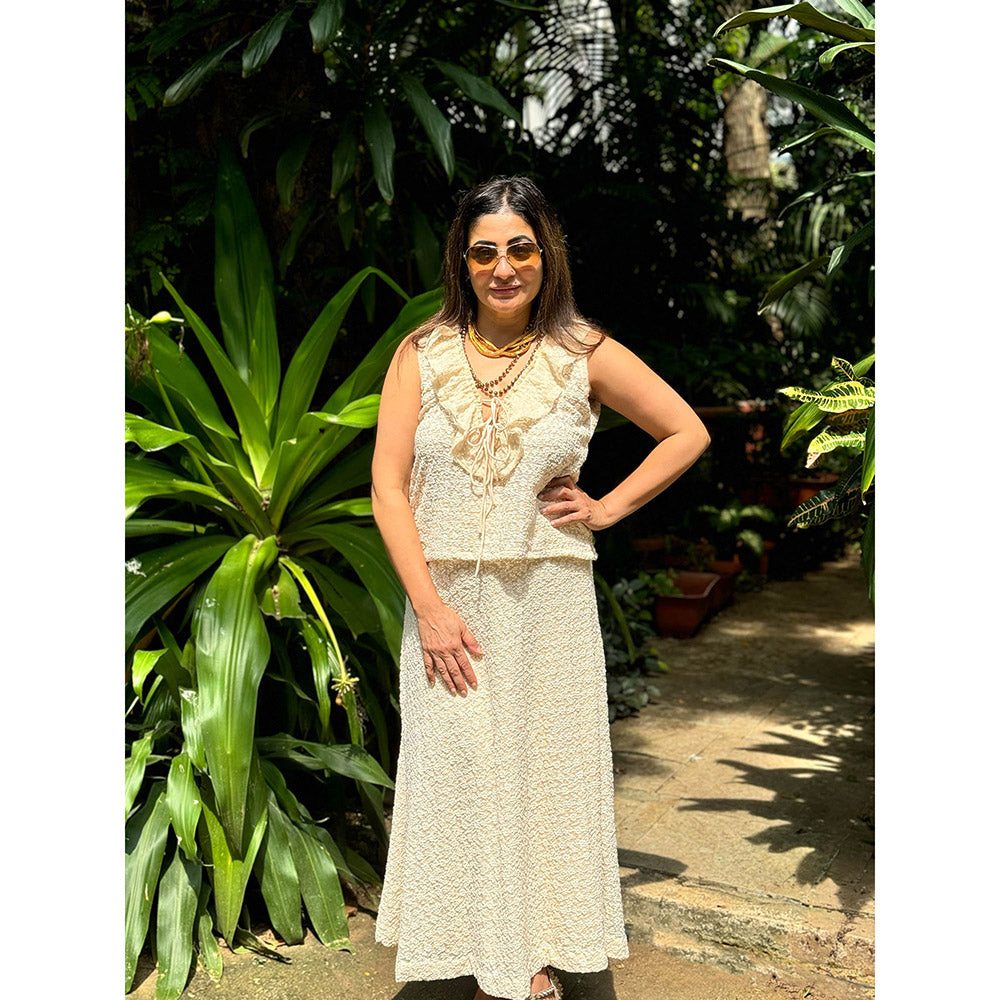 RAISHAA Cream Freesia Linen Skirt with Top (Set of 2)
