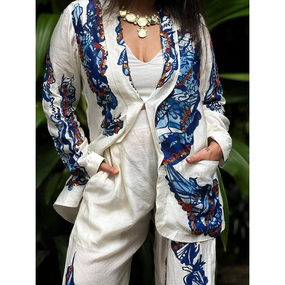 RAISHAA White Silk Nyx Hand Painted Printed Co-Ord (Set of 2)