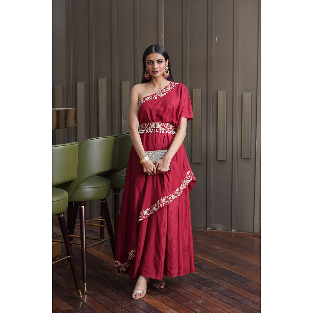 Rashika Sharma Amber One Shoulder Gown (Set of 2)