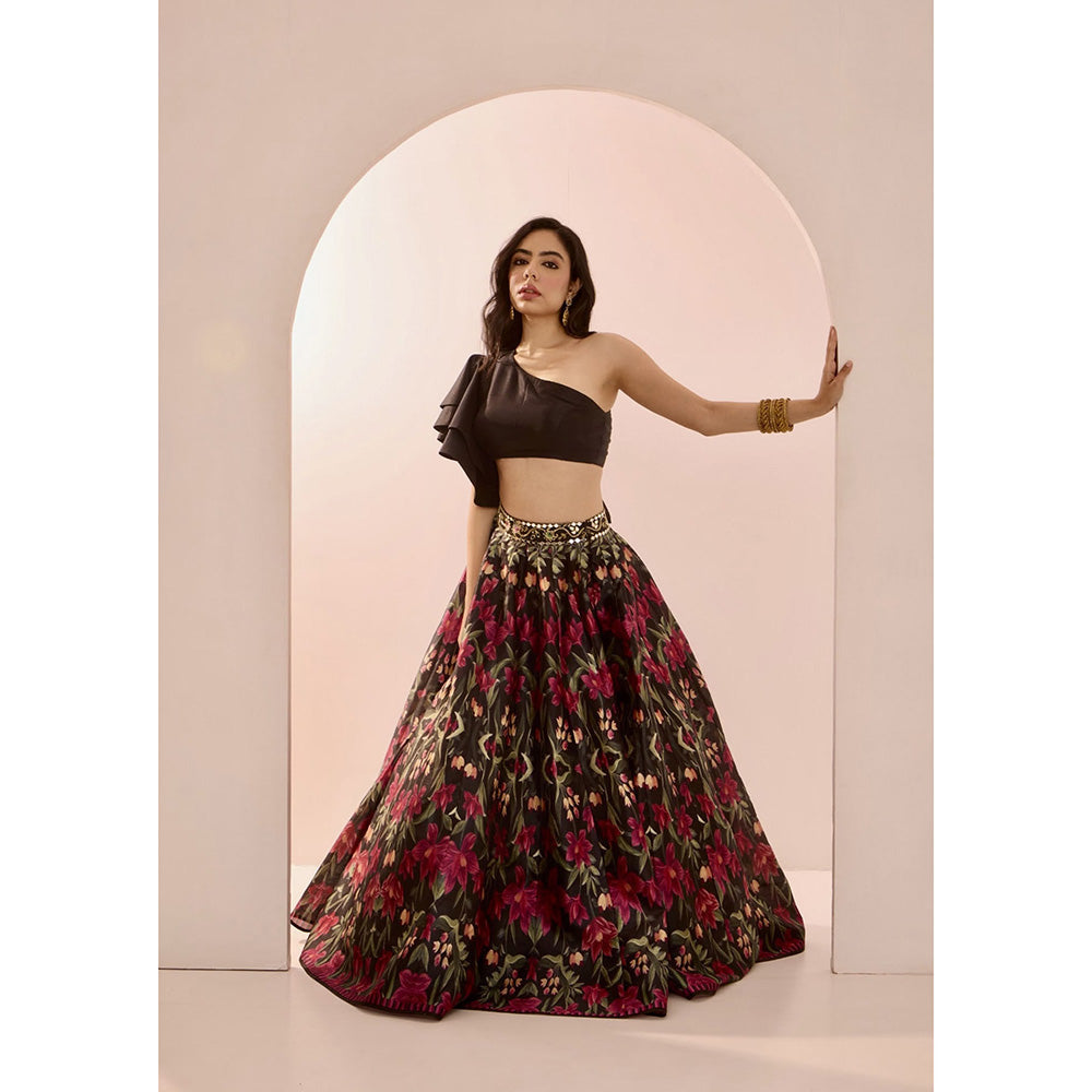 Rashika Sharma Black Kayaa Lehenga with Blouse (Set of 2)