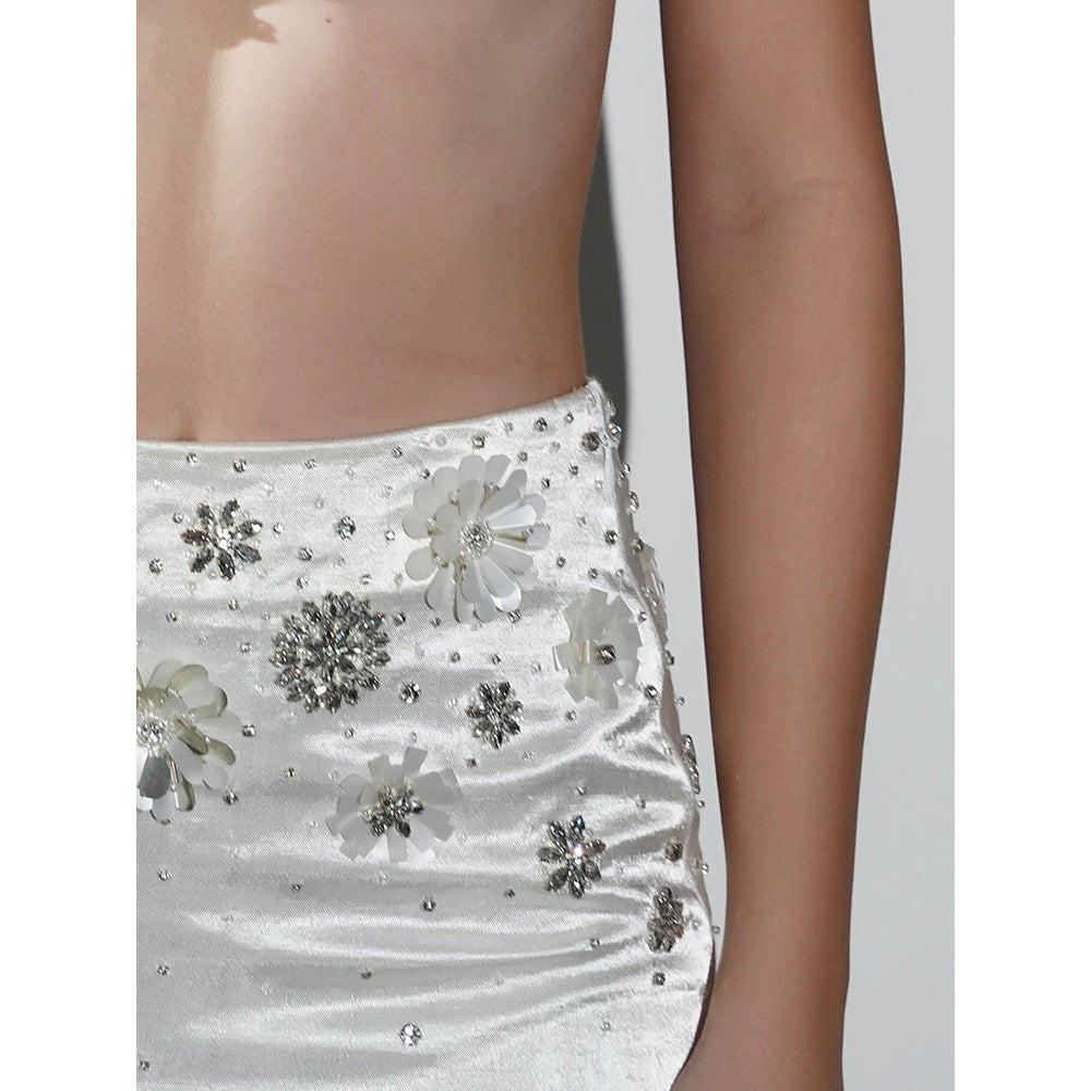 Realm By Vaishali Charlotte White Floral Sequin Embellished Bralette with Skirt (Set of 2)