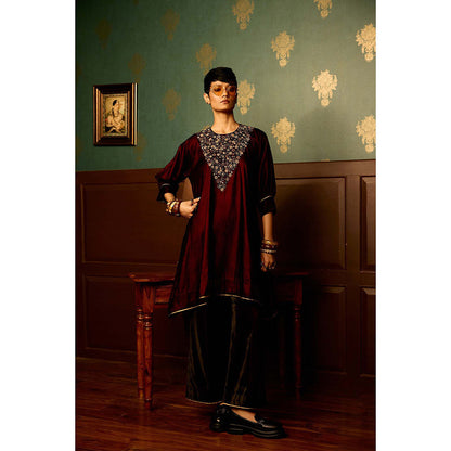 REETI ARNEJA Maroon Sangria Velvet Kurta with Palazzo (Set of 2)