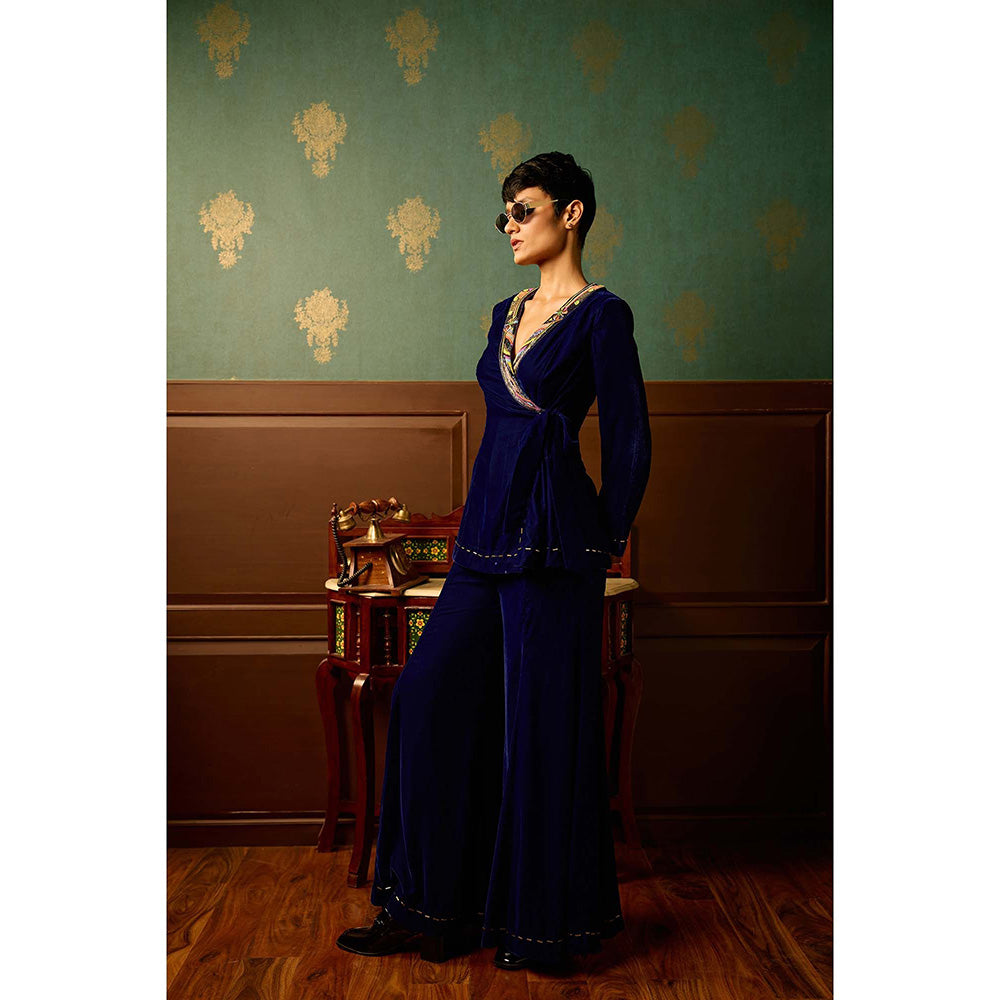 REETI ARNEJA Navy Blue Enigma Kurta with Pant (Set of 2)