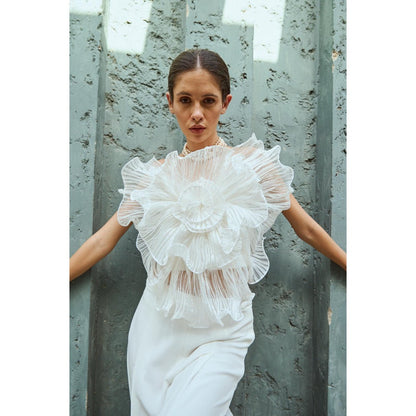 RENASCI White Self Design Camellia Top