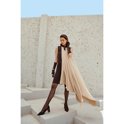 RENASCI Black Solid/Plain Surface Knee Length Dress with Belt (Set of 2)