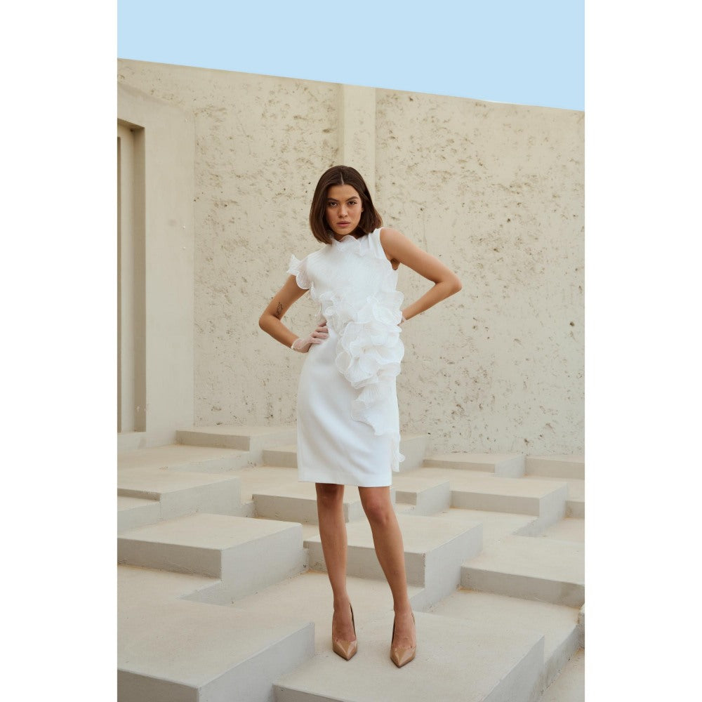 RENASCI White Solid/Plain Flow Knee Length Dress