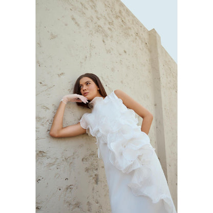 RENASCI White Solid/Plain Flow Knee Length Dress