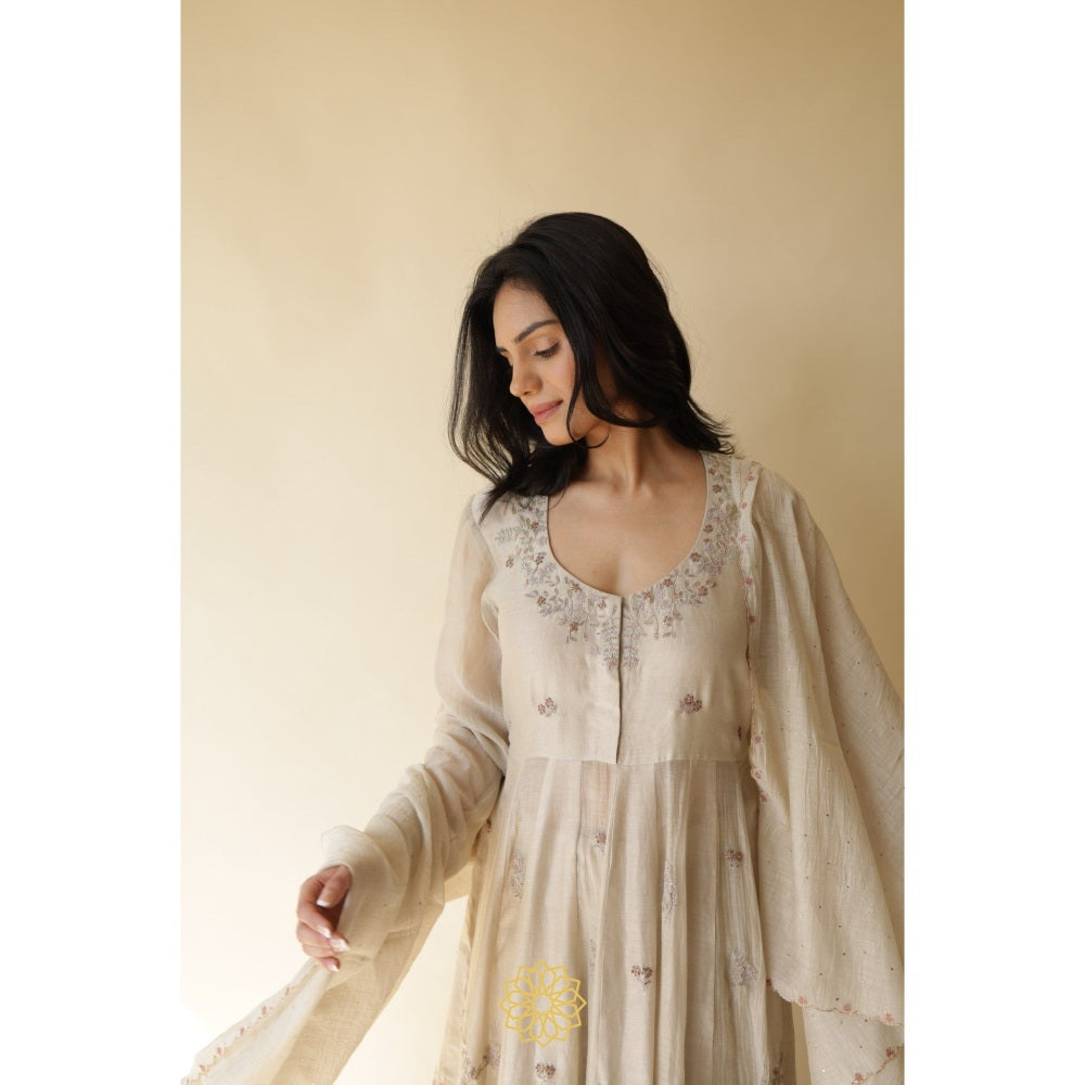 Rhua India Nitya White Straight Kurta with Palazzo and Dupatta (Set of 3)