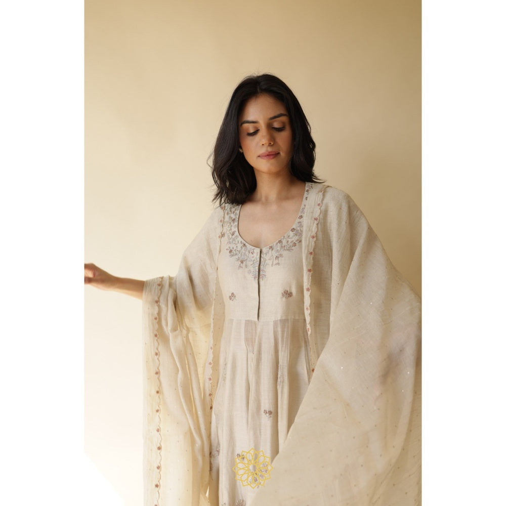 Rhua India Nitya White Straight Kurta with Palazzo and Dupatta (Set of 3)