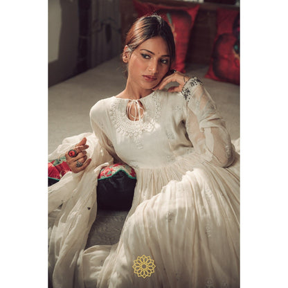 Rhua India White Moon Anarkali with Pant and Dupatta (Set of 3)