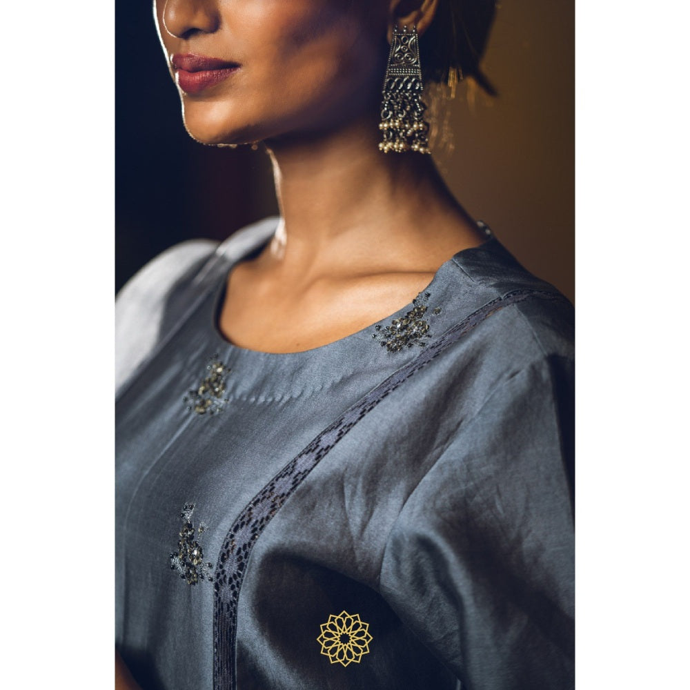 Rhua India Sapphire Grey Straight Kurta with Pant and Dupatta (Set of 3)