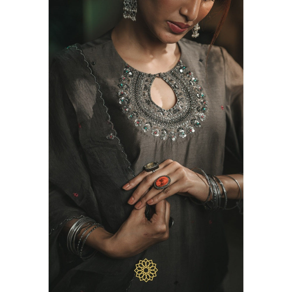 Rhua India Black Straight Kurta with Pant and Dupatta (Set of 3)