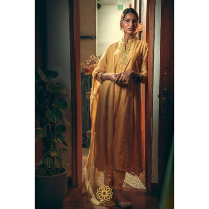 Rhua India Canary Yellow Straight Kurta with Pant and Dupatta (Set of 3)