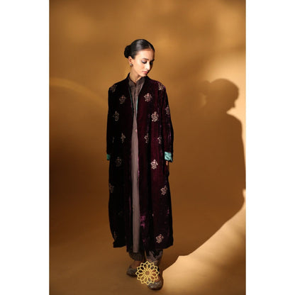 Rhua India Wine Zaara Shrug