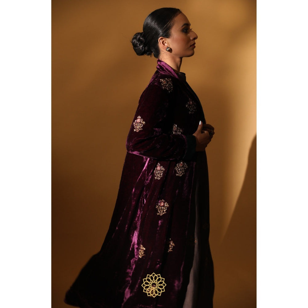 Rhua India Wine Zaara Shrug