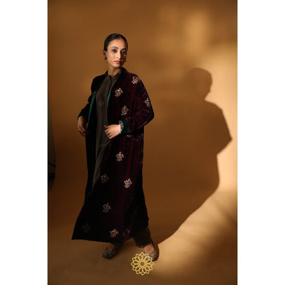 Rhua India Wine Zaara Shrug