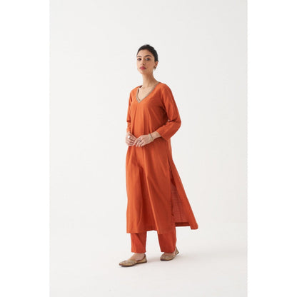 Rhua India Peach Nysa Straight Kurta with Pant and Jacket (Set of 3)