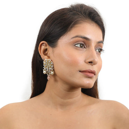 RIANA JEWELLERY Pastel Pink Beads with White Pearl Seep Stone Studs
