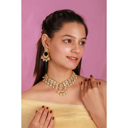 RIANA JEWELLERY Traditional Minimalist White Pearl Necklace Set