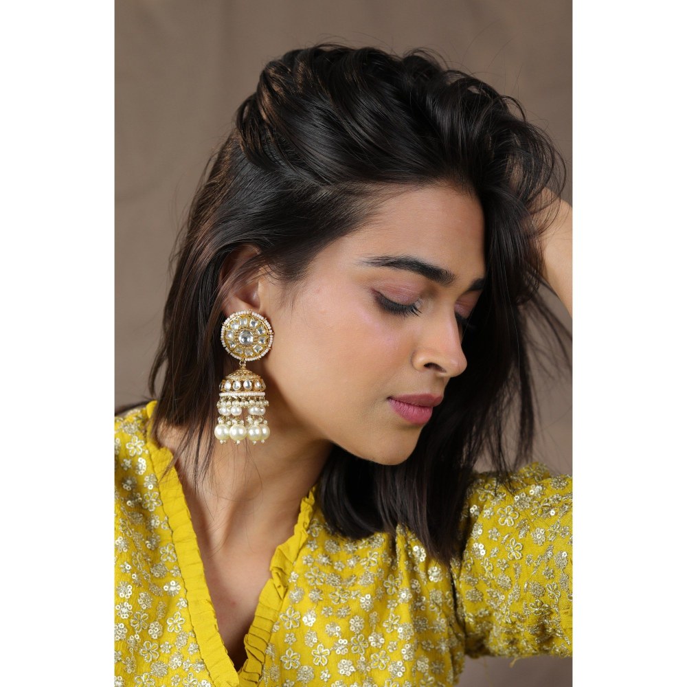 RIANA JEWELLERY White Gold Pearl Jhumka Trendy Jhumka Earrings