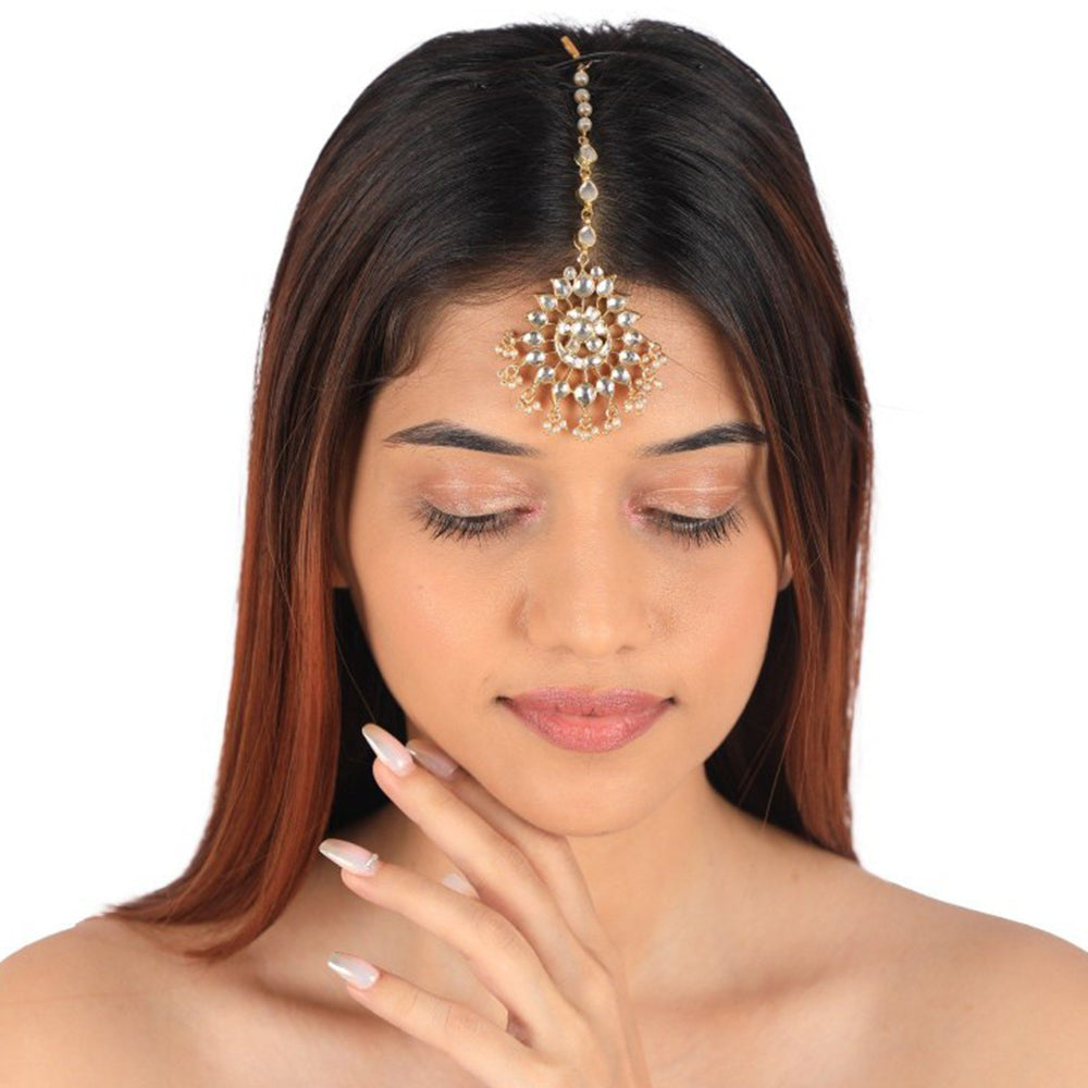 RIANA JEWELLERY Handcrafted Maang Tikka
