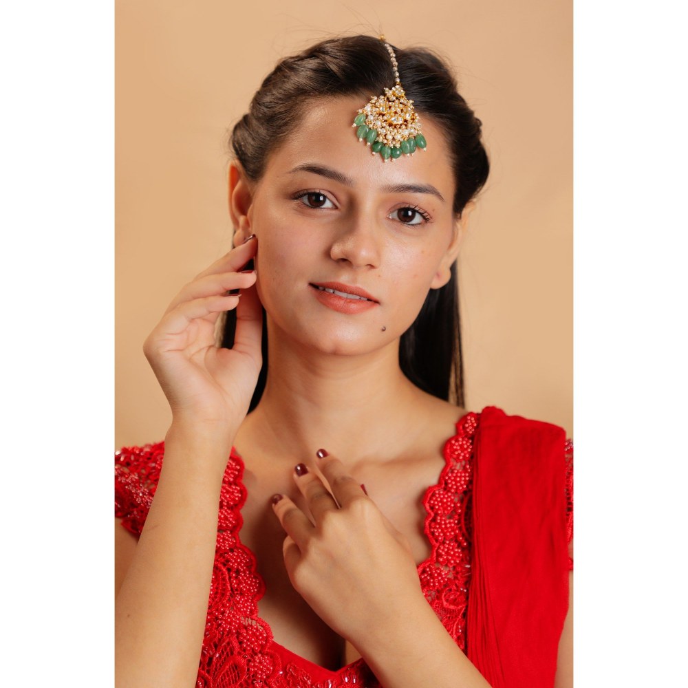 RIANA JEWELLERY White Kundan Chand Drop Maang Tikka